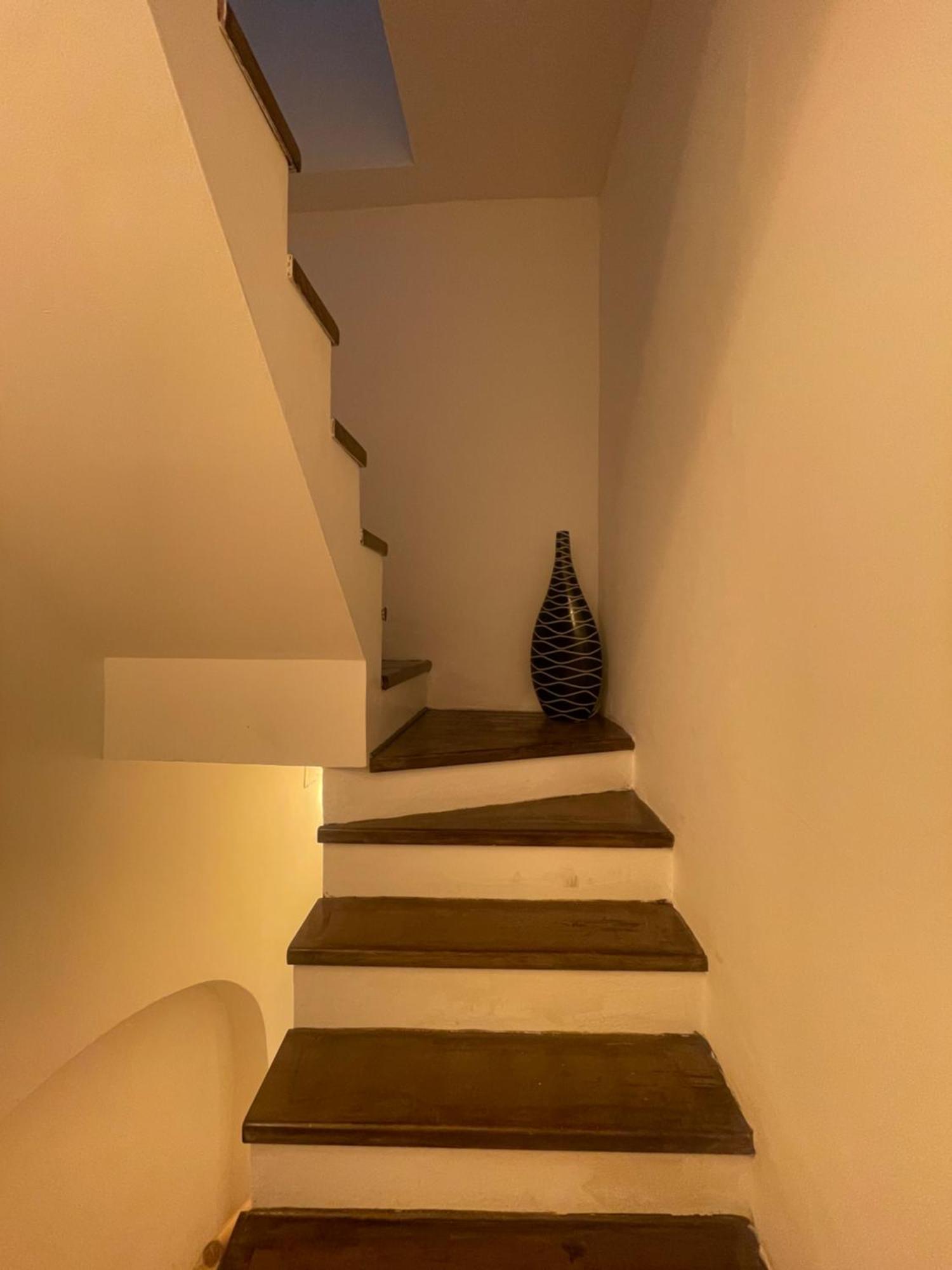 Il Serafino Holiday Suites Бари Екстериор снимка